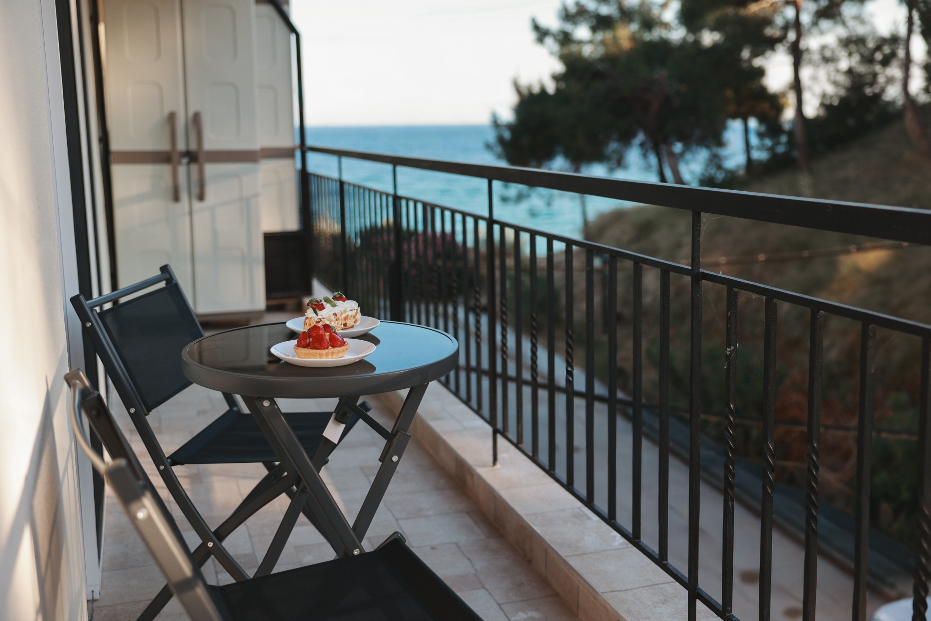 Domini Suites — balcony with Aegean sea view